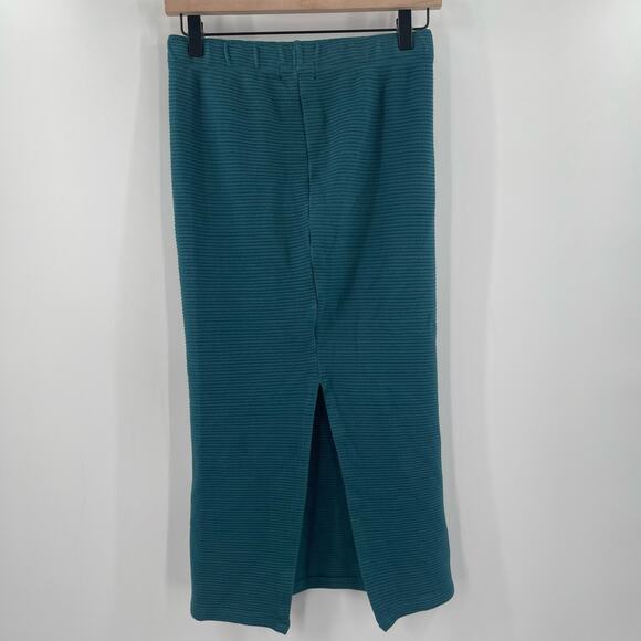 MONROW Skirt Midi Size Small Ribbed Teal Textured Back Slit Stretch NWT Casual - Picture 2 of 11